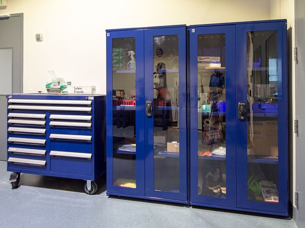 Lab-Storage-Systems-With-Glass-Doors