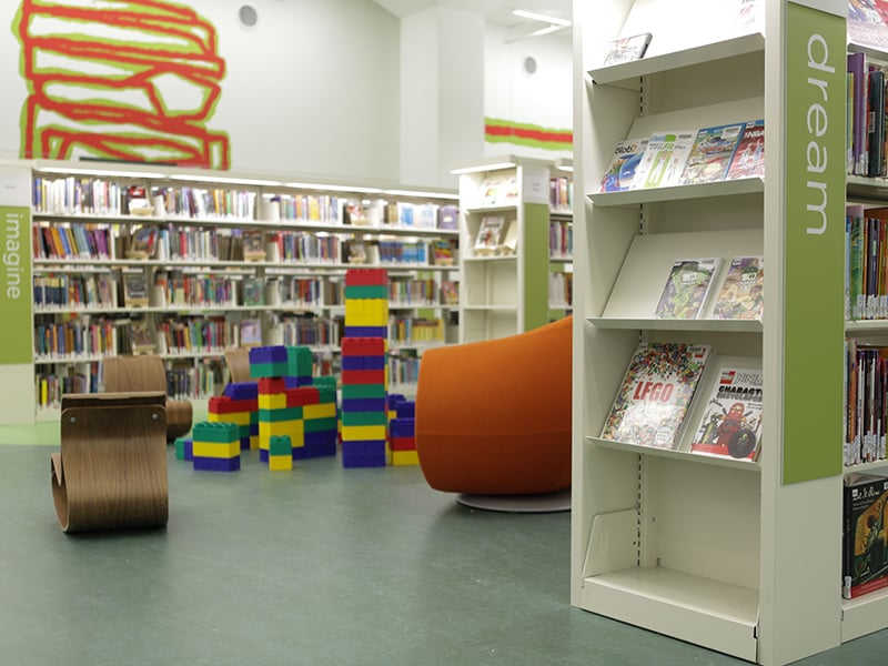 Makerspace-Area-with-Static-Shelving