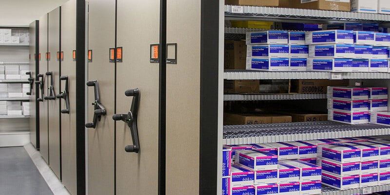 Mechanical-Assist-Mobile-Shelving-System-Healthcare