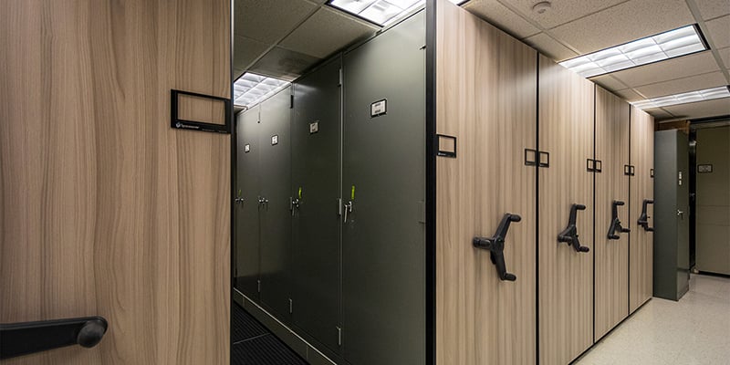 Mobile-Storage-with-Herbarium-Cabinets