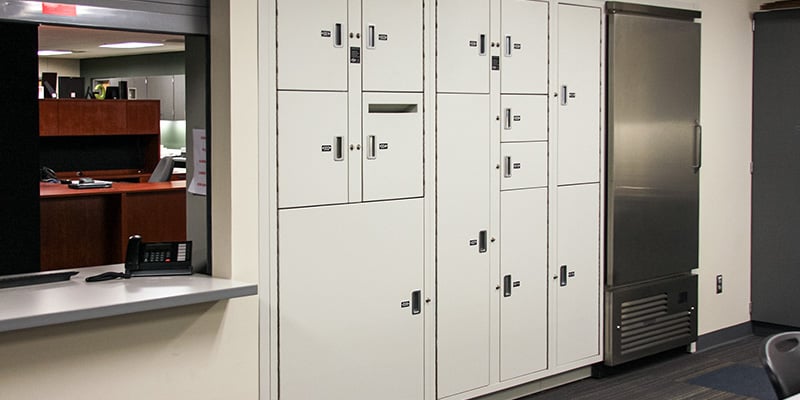 Pass-thru-Evidence-Lockers