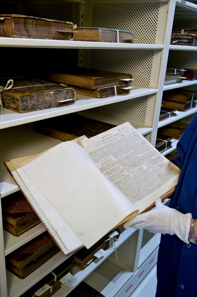 Storage that Lasts Accessible Archive Storage