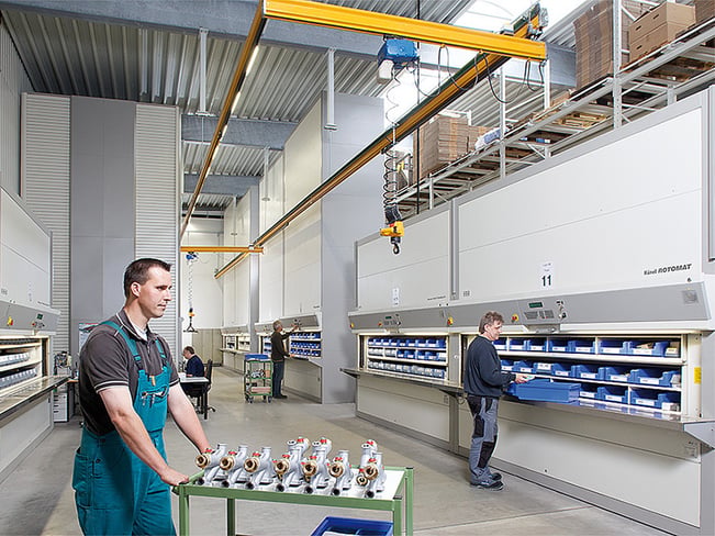 Vertical-carousel-storage