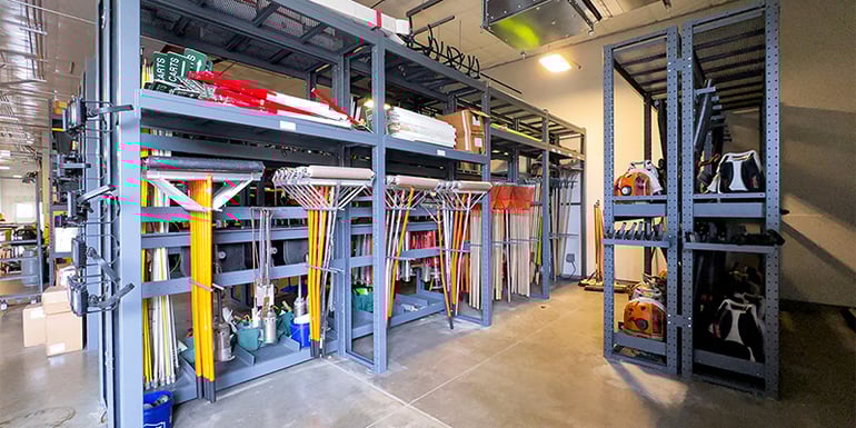 Shelving-for-Maintance-Equipment