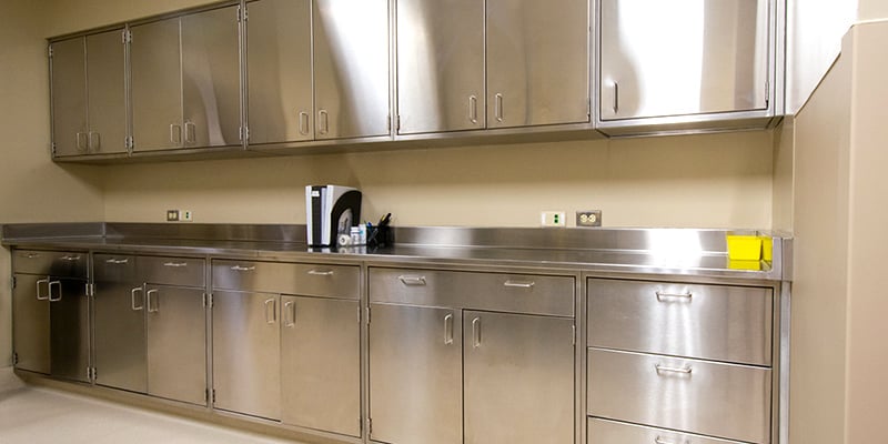 Stainless-Steel-Lab-Cabinets-Storage-Systems