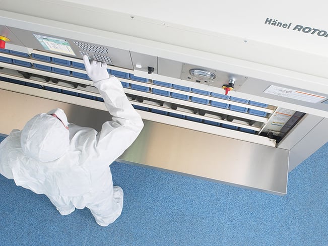 Vertical-Carousel-for-Pharma-Lab