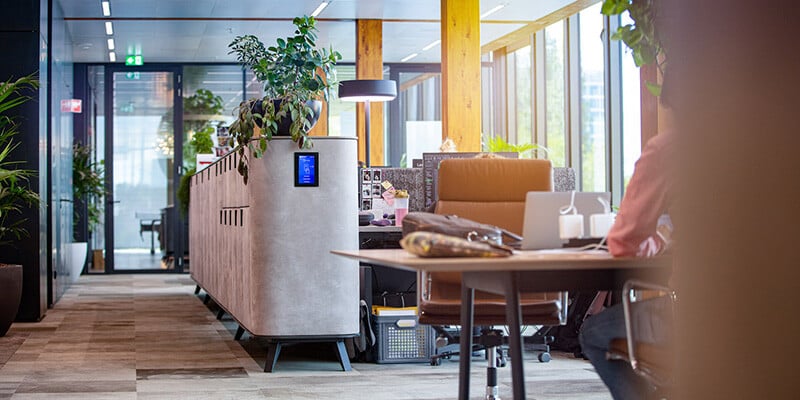 Workplace-Storage-Smart-Lockers