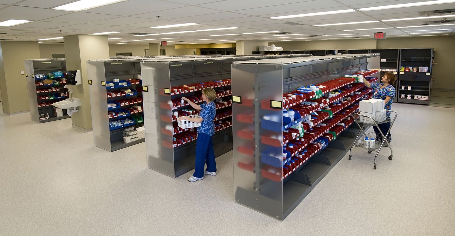 https://blog.pattersonpope.com/hubfs/Pharmaceutical-Storage-utilizing-Bin-Storage-at-Peterborough-Regional-Health-Center_mr.jpg