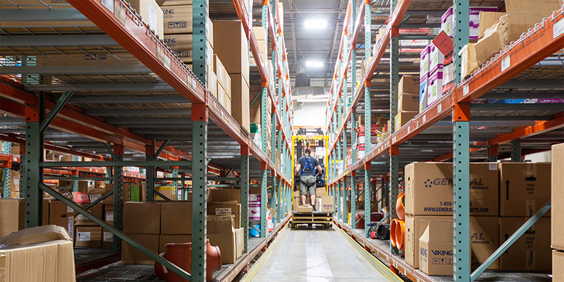 Structural Racking Teardrop Vs Rolform Racking What's the Difference Between Roll-Form and Structural Racking?